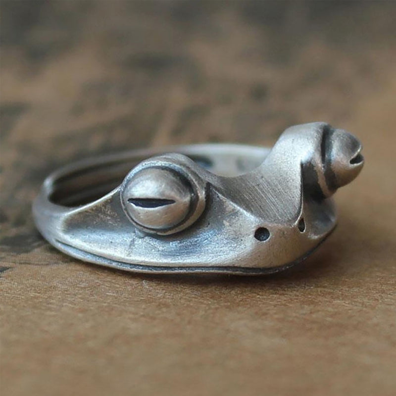 Retro Big-Eyed Frog Ring