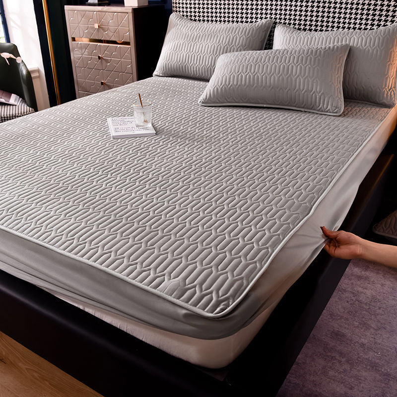 Latest Breathable Silky Mattress Cover