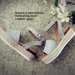 Adjustable platform sandals with buckle