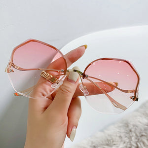 Fashion Vintage UV400 Ladies Oversized Square Sunglasses