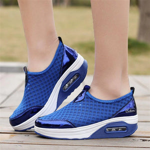 Women's Mesh Stitching Air Cushion Shaking Sneakers