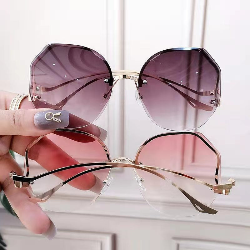 Fashion Vintage UV400 Ladies Oversized Square Sunglasses